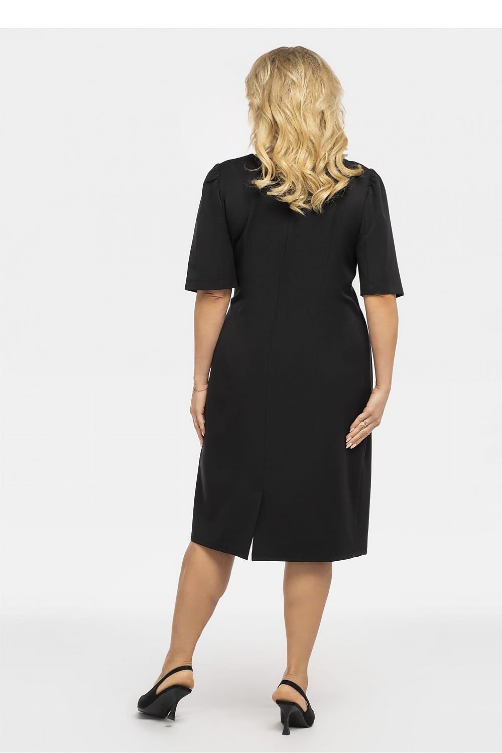 Plus-Size Kleider Model 191378 Karko