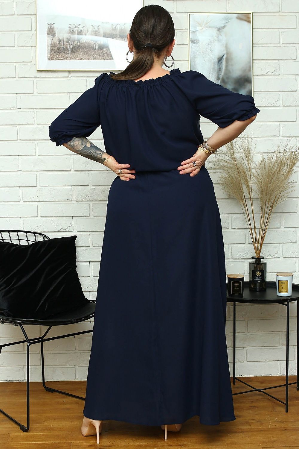 Plus-Size Kleider Model 182178 Karko